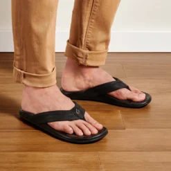 Slipper OluKai Men Hiapo Lava Rock Lava Rock -Hanwag Winkel 10101 LRLR 101 M Hiapo LvarLvar Web Opt 1024x1024 1