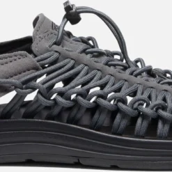 Sandaal Keen Men Uneek Magnet Black Uk