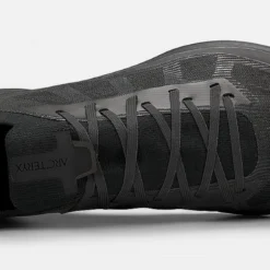 Arc'teryx Trailrunning Schoen Arcteryx Men Norvan SL 3 Black Light Fallow -Hanwag Winkel 4 s23 x000007187 norvan sl 3 shoe black light fallow top view