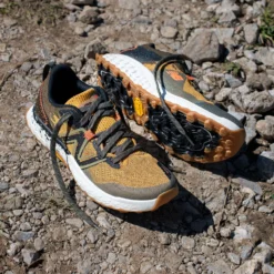 Trailrunning Schoen New Balance Men Fresh Foam X Hierro V7 Golden Hour Dark Camo Black -Hanwag Winkel 7 Hierro V7 Comp Q Mobile